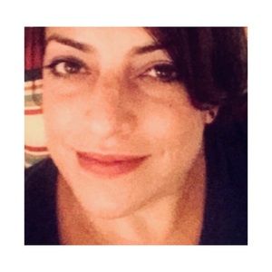 Meet your Posher, Cristina